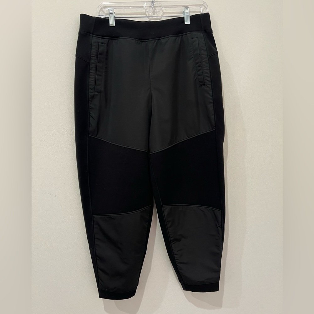 Athleta Jogger!